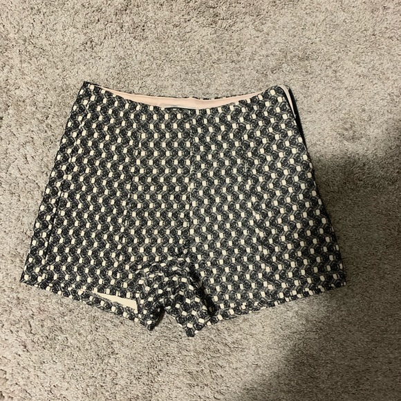 Lace shorts - Picture 1 of 2